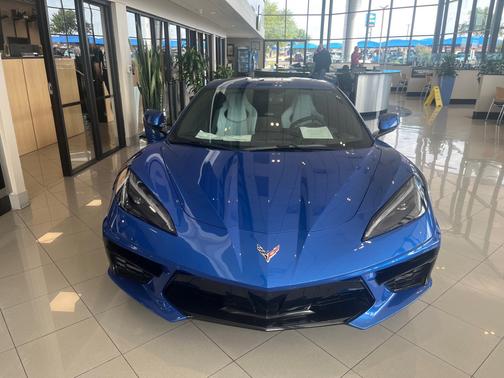 2023 Chevrolet Corvette Stingray w/1LT